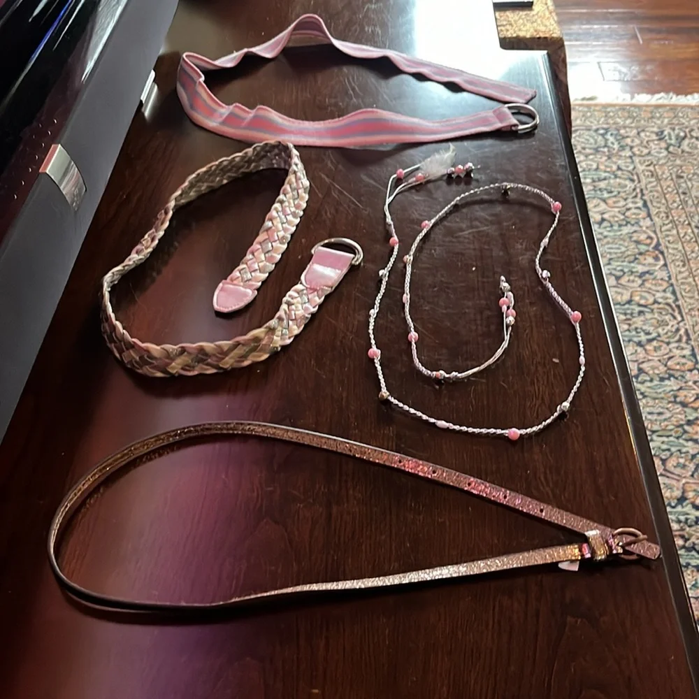 4 Adorable Girl’s Pink & Sparkly Fashion Belts.